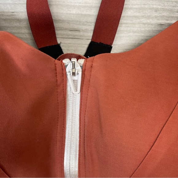 Victoria’s Secret Sports Knockout Zip Front Closure Orange Black Sports Bra 36D - Picture 4 of 12